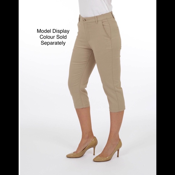 Classic Bengaline Capri-Printed - Picture 4 of 6